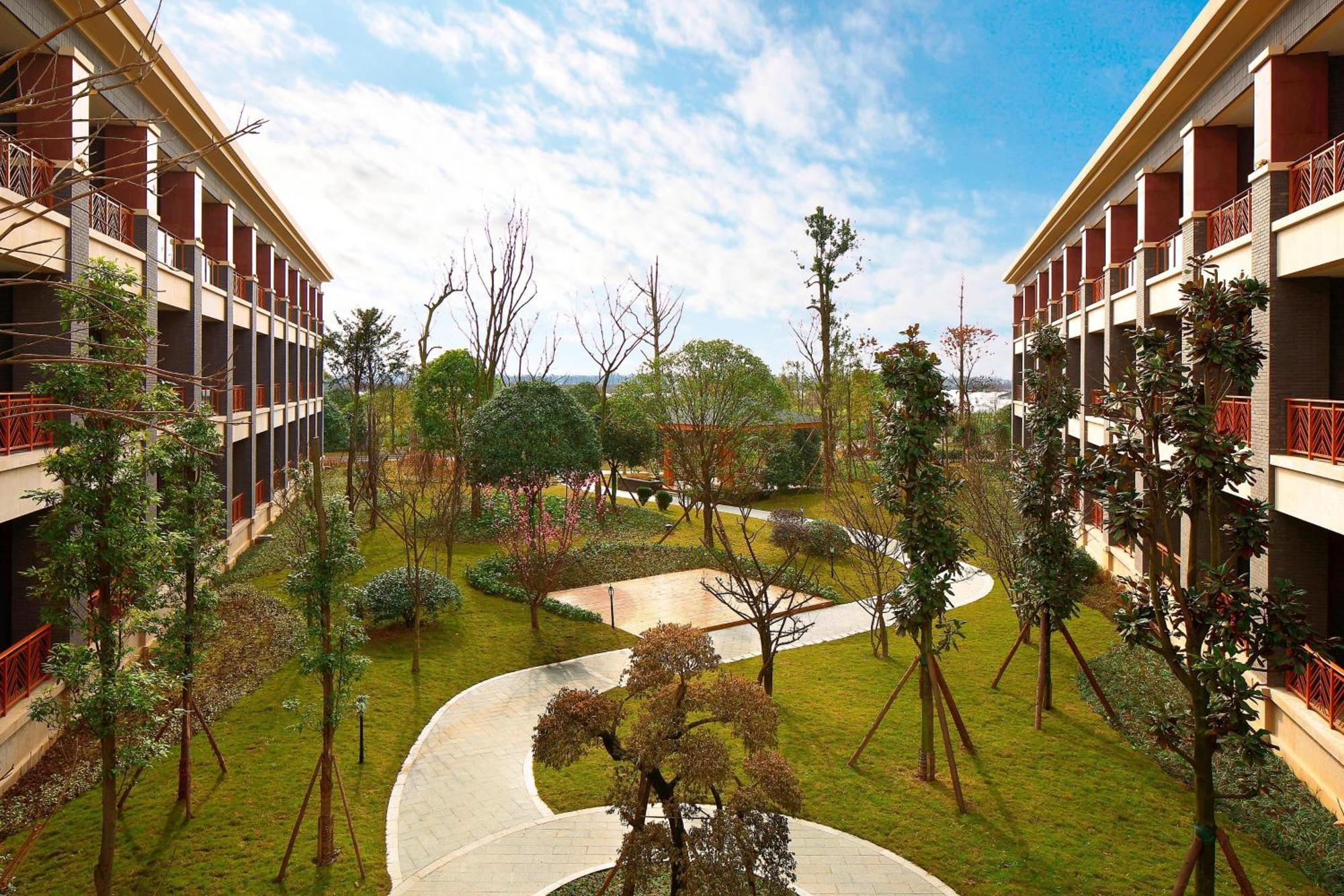Four Points By Sheraton Chengdu, Anren Экстерьер фото
